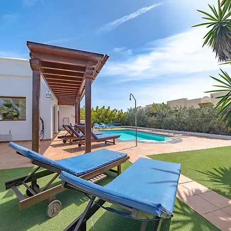 Alegria Villa